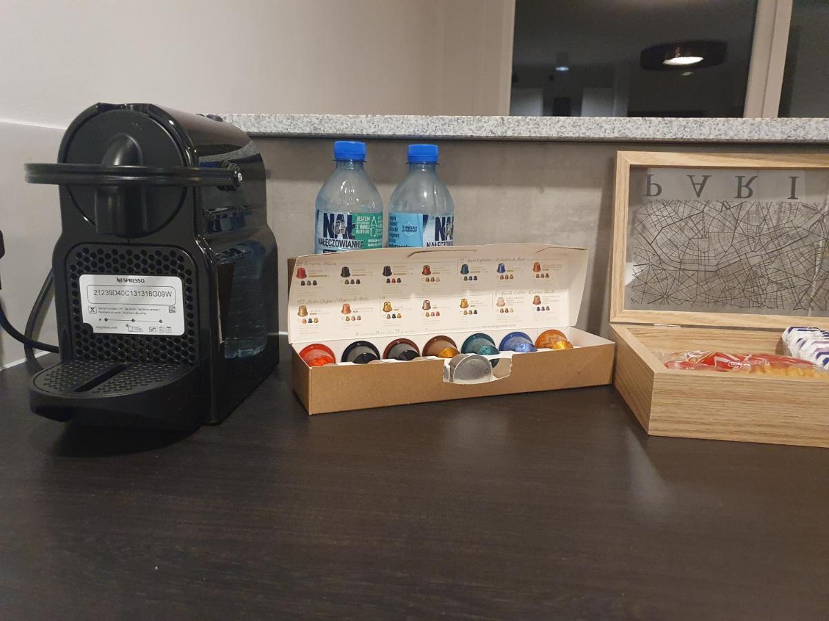 Apartament Wsrod 1000Cy Swiatel - Z Parkingiem W Hali Garazowej- Duzy Balkon Z Lezakami - Piekny Widok Noca Na Panorame Tysiaclecia Katowice Exterior photo